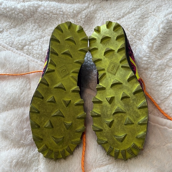 ASICS Trail running shoes - Picture 3 of 4